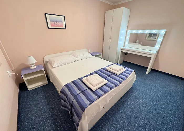 Antonio Apartments