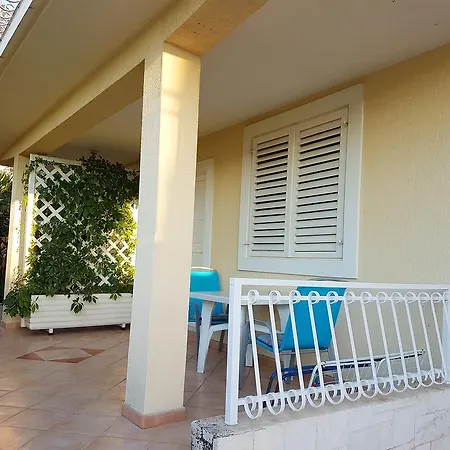 Antonio Apartments Trogir Room photo
